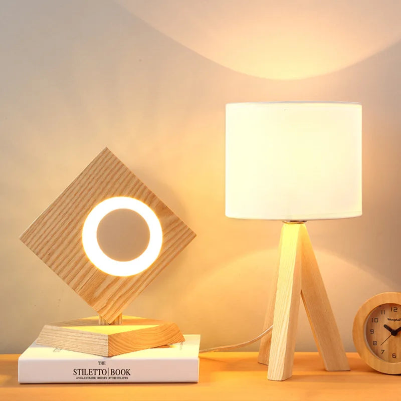 Paxley – Modern wooden table lamp