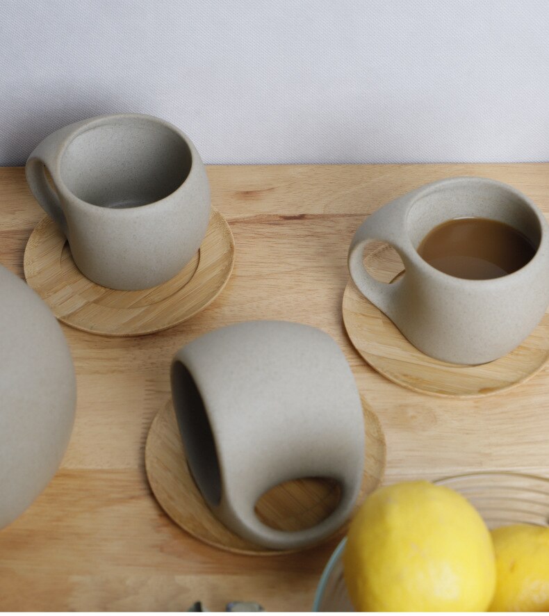 Paxley in Japanese style with wooden saucer