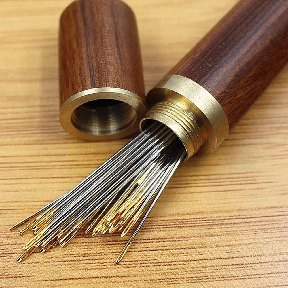 Paxley Sewing Needles Holder Storage Tube Wooden Box Hand Sewing Needles Case Leather Knitting Embroidery Repair Needles Container (Random)