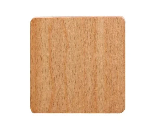 Paxley made of walnut wood with decor