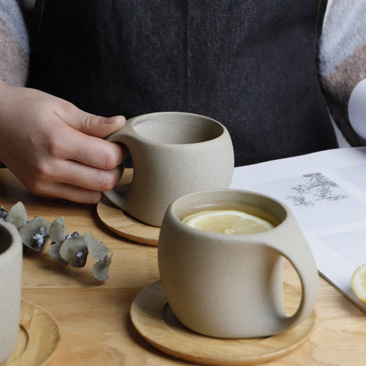 Paxley in Japanese style with wooden saucer