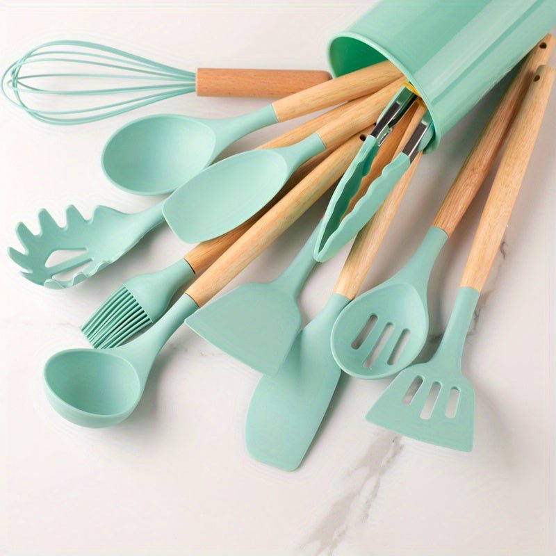Paxley Kitchen Utensils Set made of Silicone and Wood