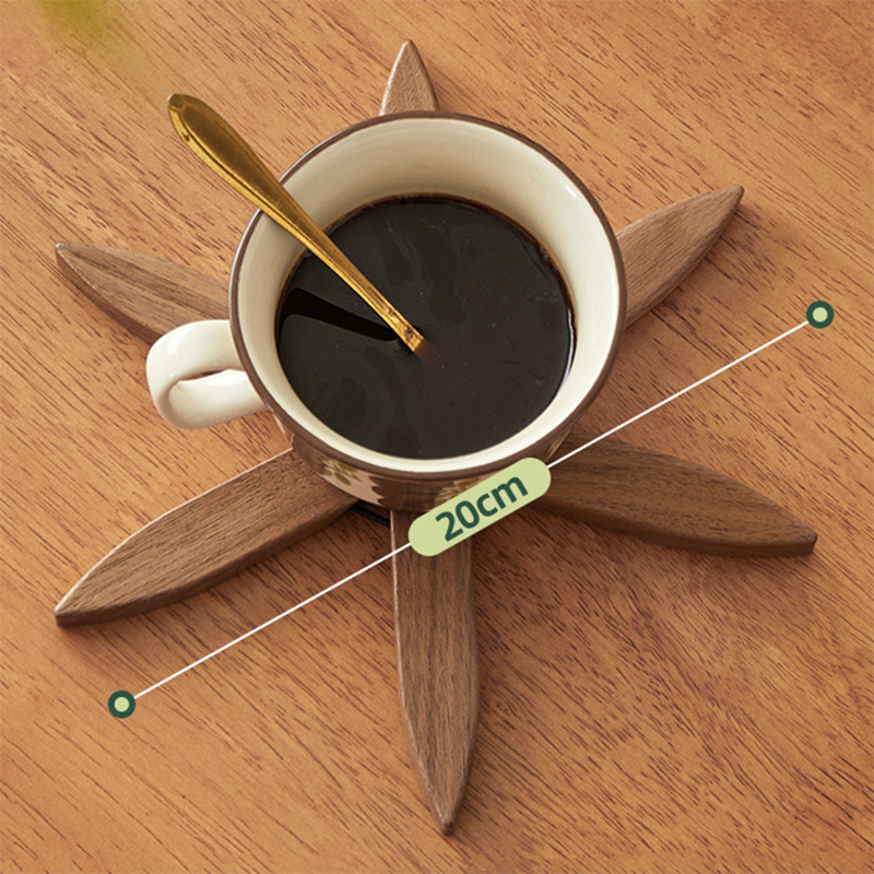 Paxley wooden trivet